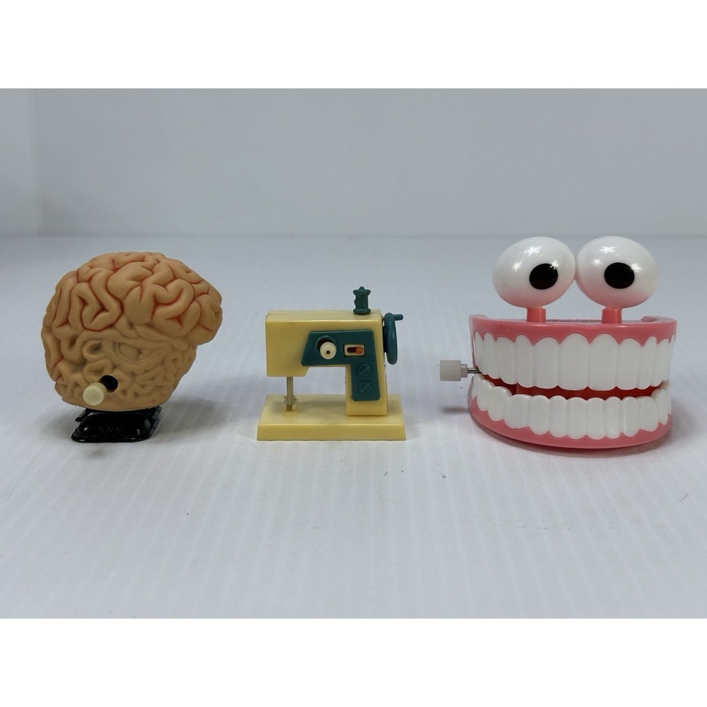 3 Vintage Wind Up Walking Brain Sewing Machine‎ Chattering Teeth Working Toys